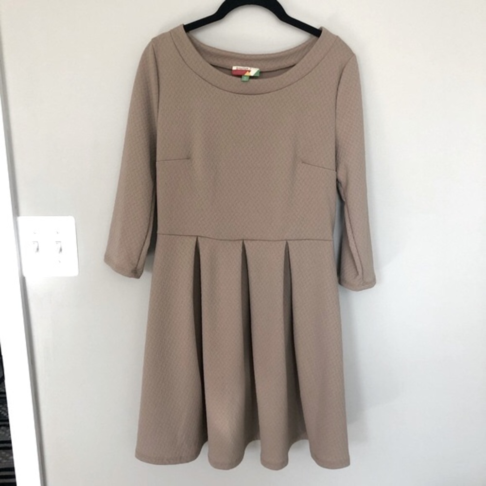 ModCloth 3/4 sleeve beige mini dress